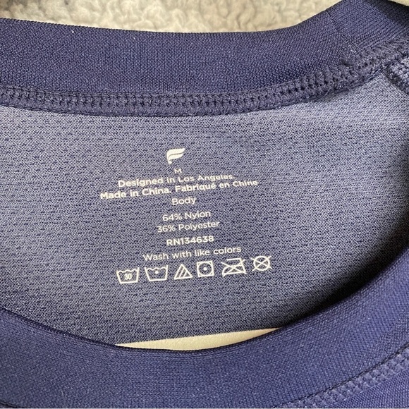 Fabletics The Training Day Tee Crewneck Short Sleeve Blue Athleisure Shirt Sz M - Picture 5 of 5